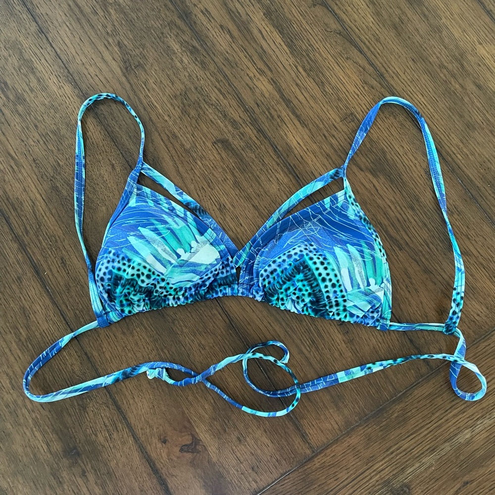 Express strappy bikini top size small